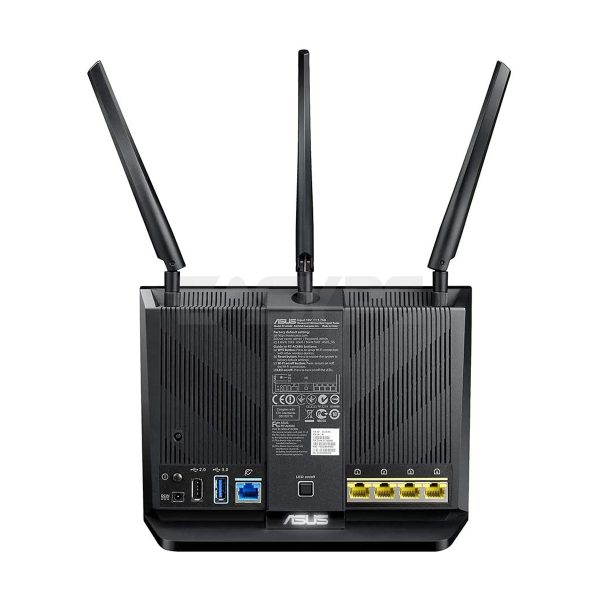 Asus RT-AC68U AC1900 Dual-Band Gigabit Router - Image 2